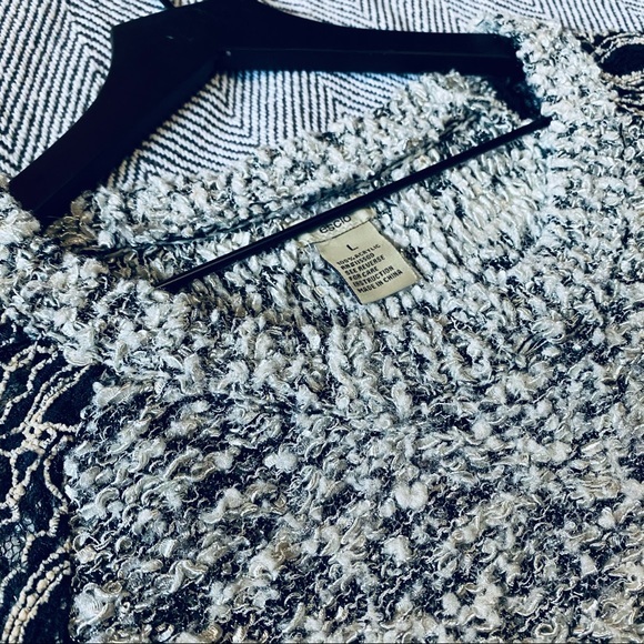 Anthropologie escio, chunky, lace arms, sweaters L - Picture 4 of 9